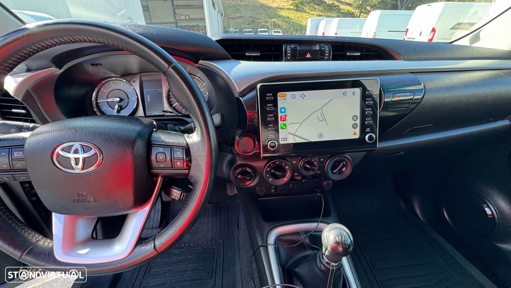 Toyota Hilux 2.4 D-4D 4WD Trial - 5