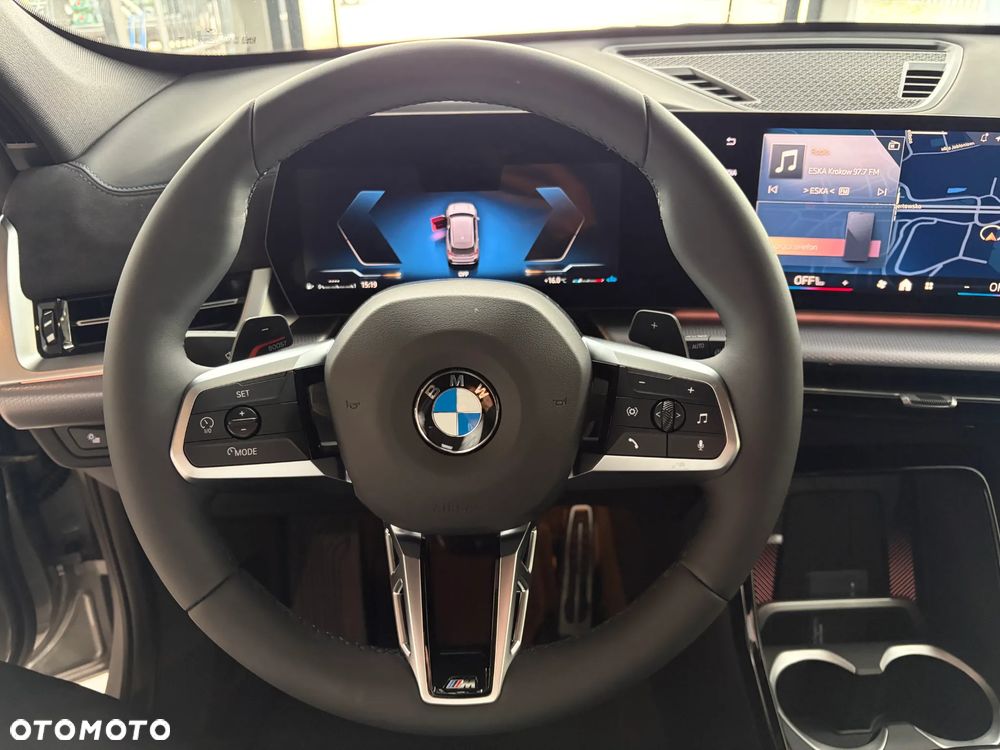 BMW X1 sDrive20i mHEV - 18