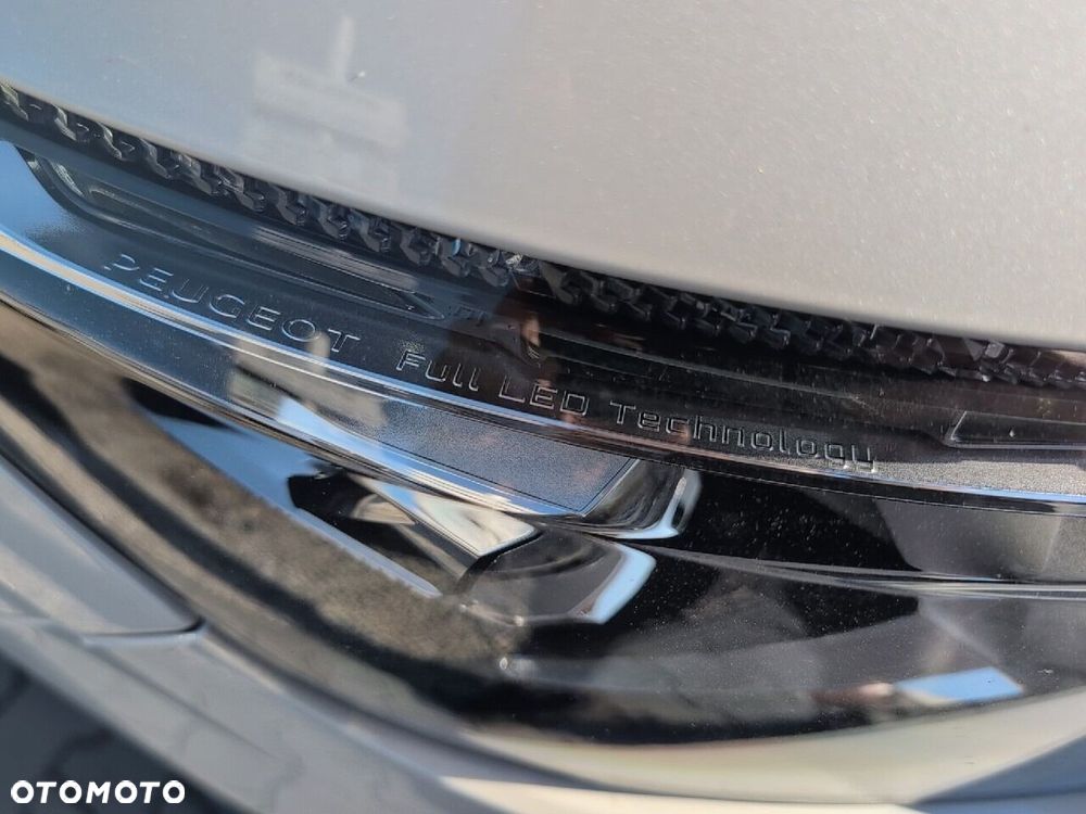 Peugeot 5008 2.0 BlueHDI Crossway S&S EAT8 - 16