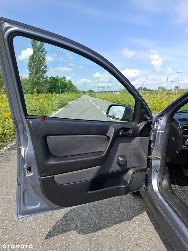 Opel Astra 1.4 111 - 19