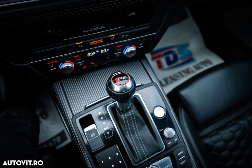 Audi RS7 Standard - 25