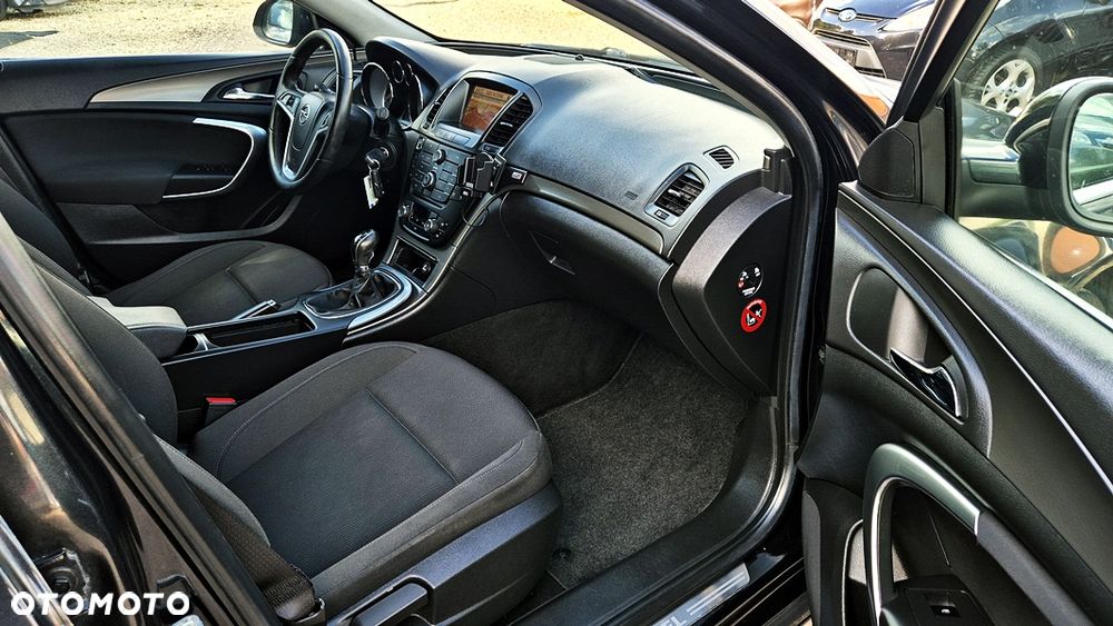 Opel Insignia 1.4 T Cosmo S&S - 38