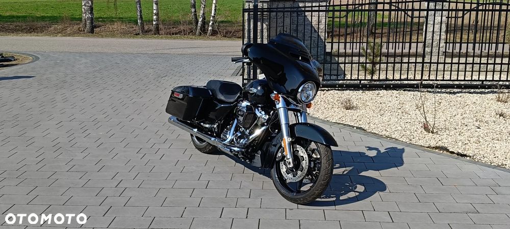 Harley-Davidson Touring Street Glide - 6