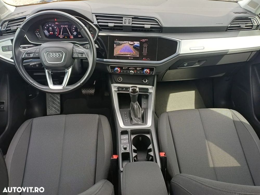 Audi Q3 2.0 40 TFSI S tronic quattro - 12