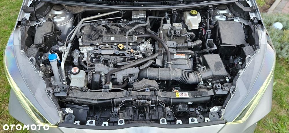 Toyota Yaris Hybrid 1.5 Executive - 28