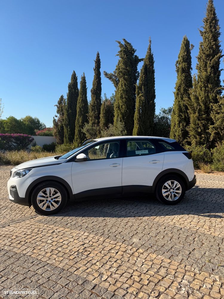Peugeot 3008 1.2 PureTech Allure Pack - 4