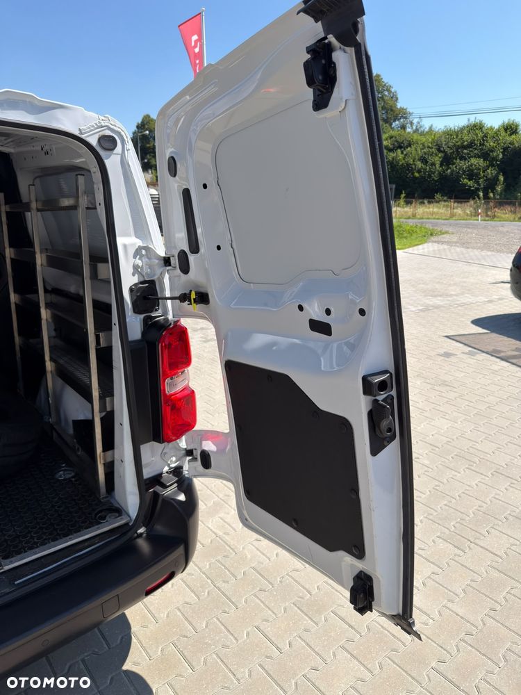 Toyota proace - 12