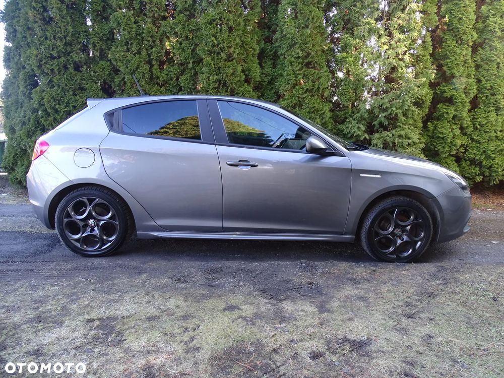 Alfa Romeo Giulietta 2.0 JTDM 16V Sport - 3