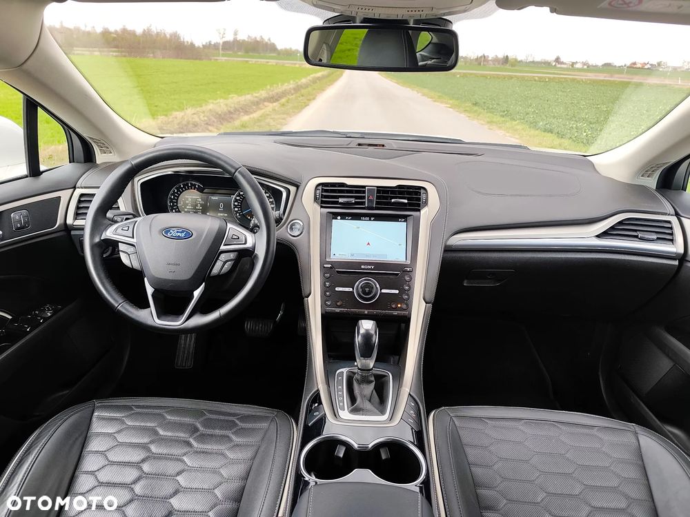 Ford Mondeo 2.0 TDCi STart-Stopp PowerShift-Aut Vignale - 15