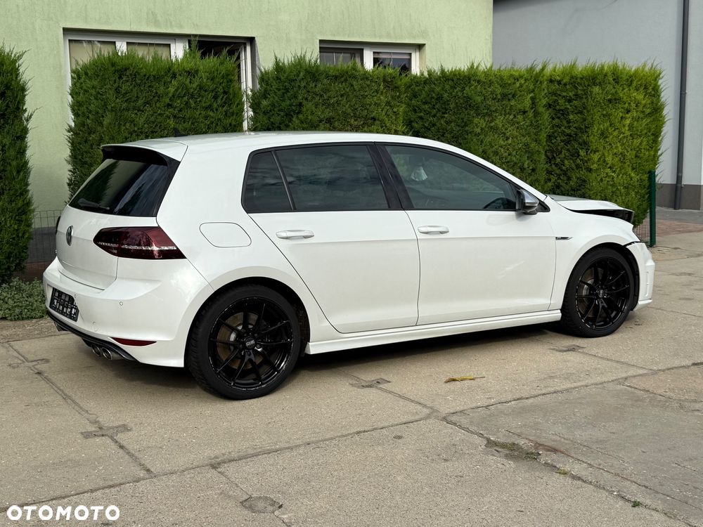 Volkswagen Golf - 4