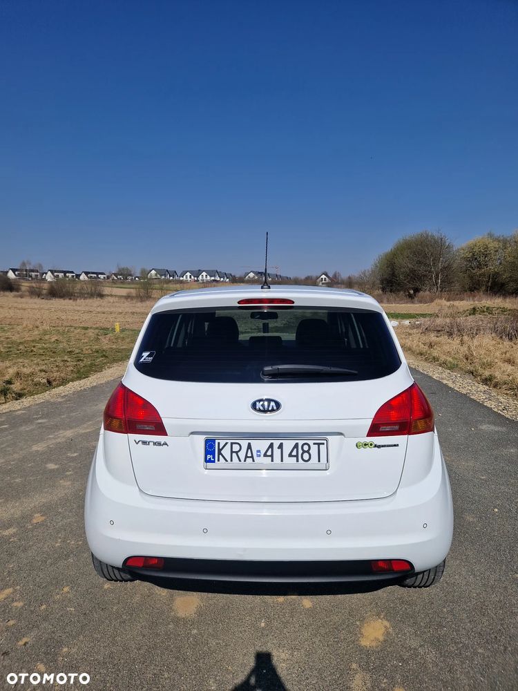 Kia Venga 1.6 CRDi 128 Mind - 9