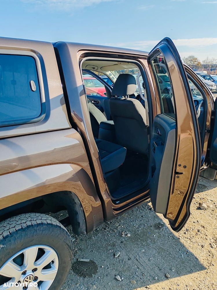 Volkswagen Amarok - 10
