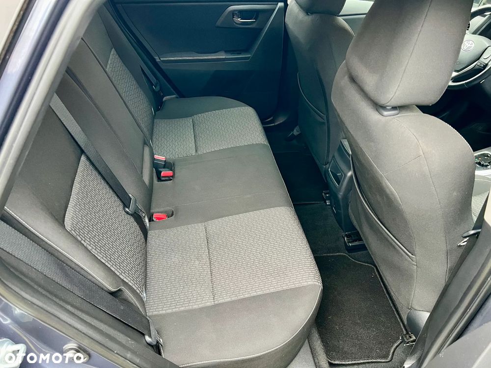 Toyota Auris 1.6 Valvematic Multidrive S Executive - 17
