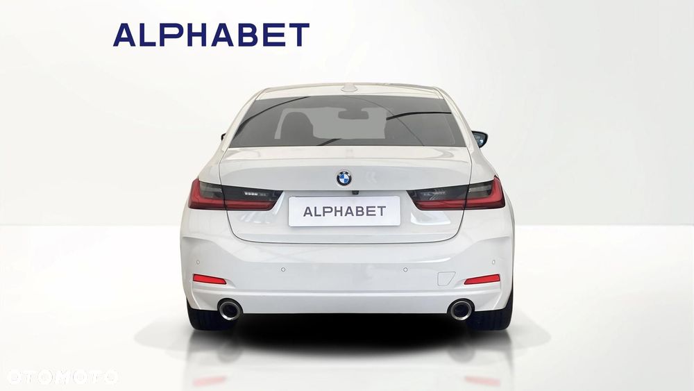 BMW Seria 3 320i xDrive sport - 4