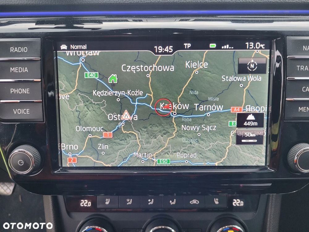Skoda Superb 2.0 TDI L&K - 19