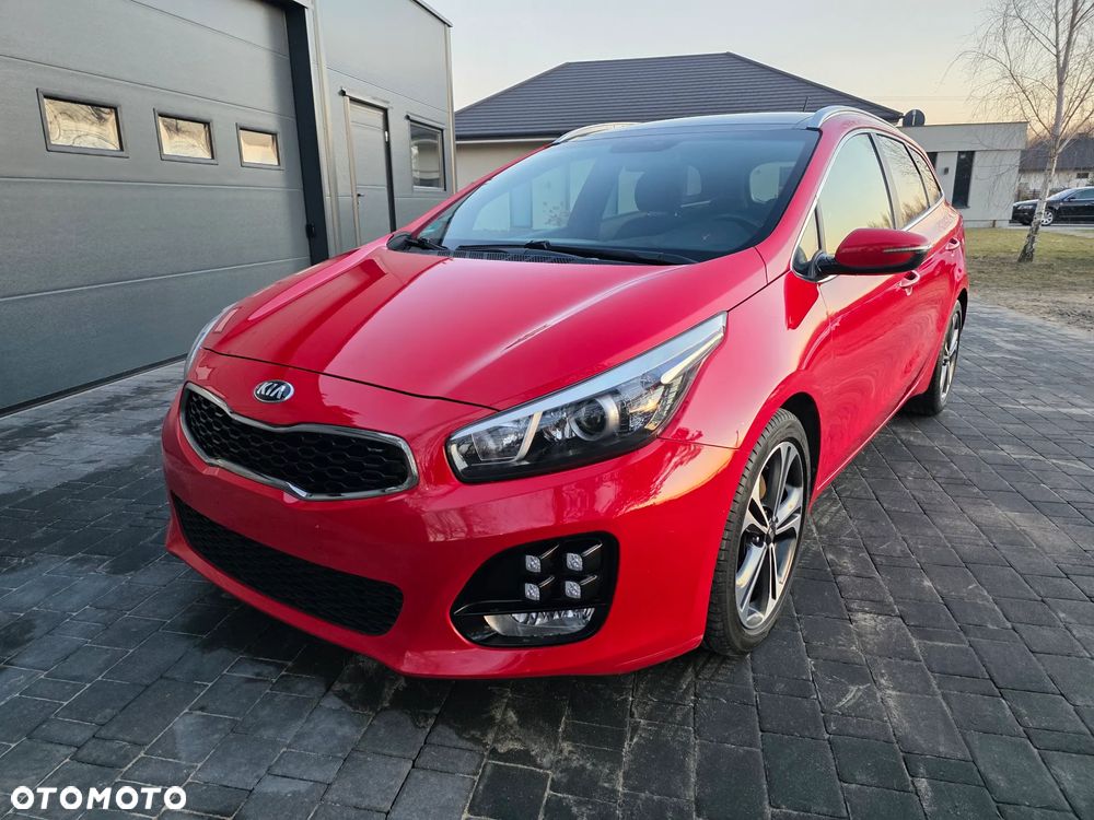 Kia Ceed 1.6 CRDi 136 ISG GT Line - 1