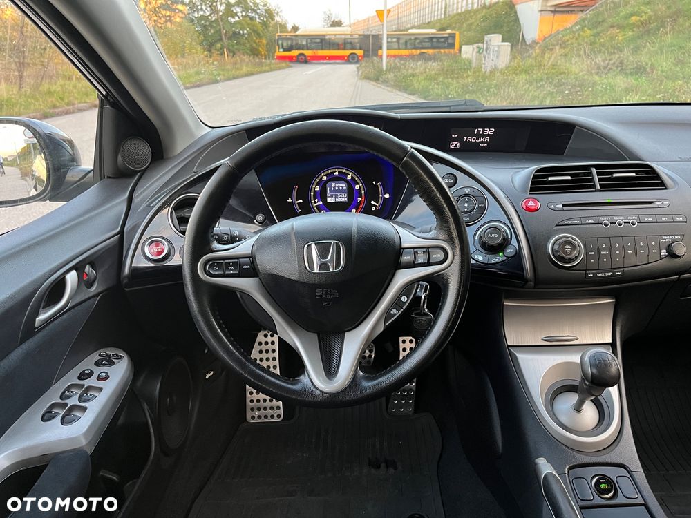 Honda Civic 1.8i-VTEC Comfort - 10