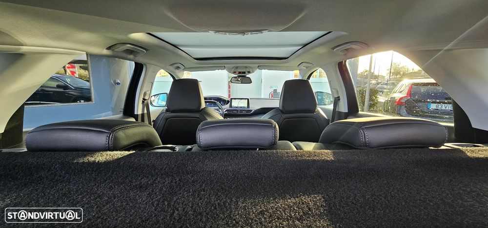 Peugeot 3008 1.5 BlueHDi Allure EAT8 - 23