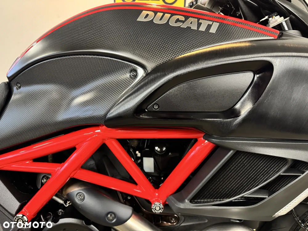 Ducati Diavel - 12