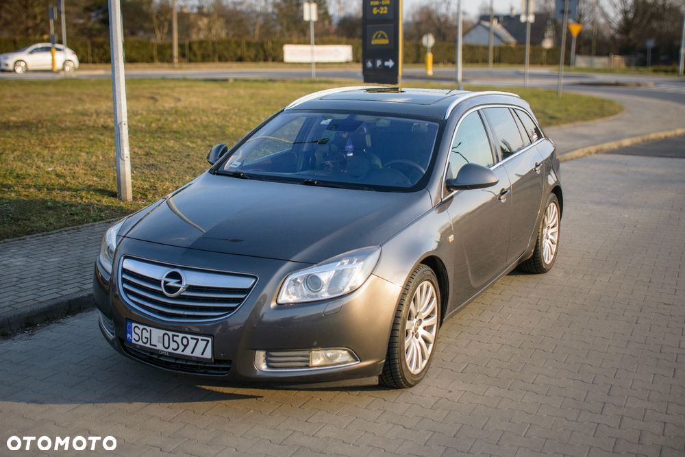 Opel Insignia - 1