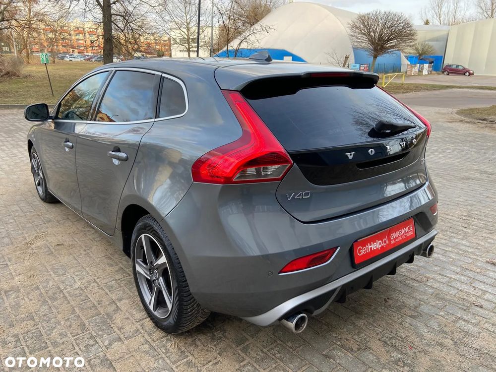 Volvo V40 D2 Kinetic - 12