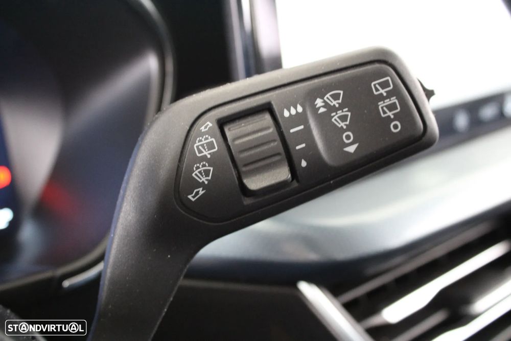 Ford Focus SW 1.0 EcoBoost MHEV ST-Line - 17