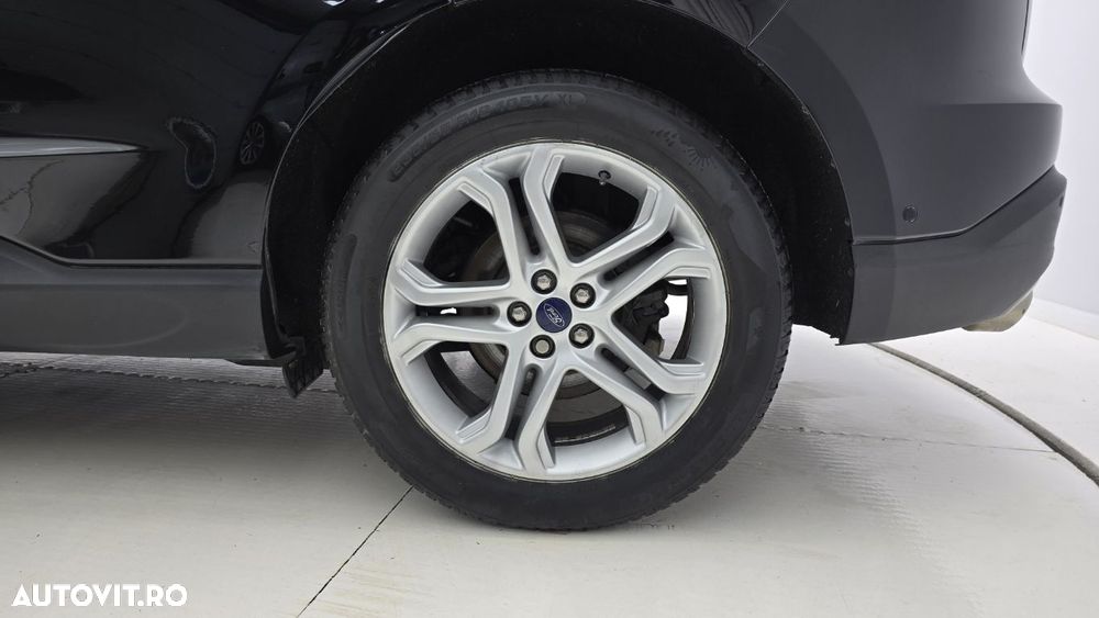 Ford Edge 2.0 TDCi Powershift Titanium - 22