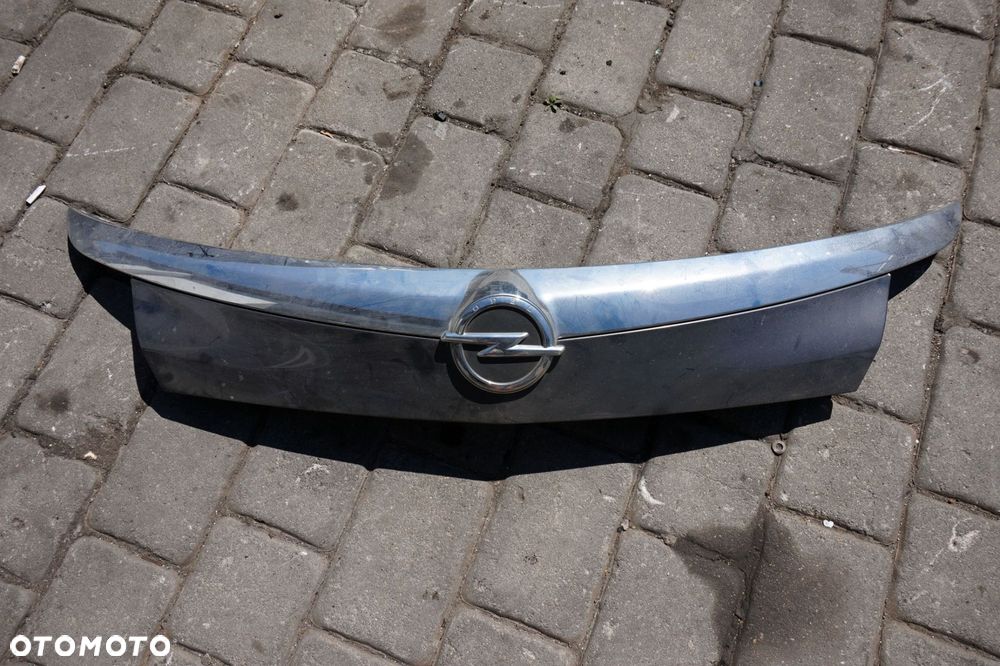 BLENDA LISTWA KLAPY BAGAŻNIKA INSIGNIA A I  OPEL 2008-2013 - 1