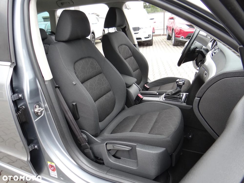 Skoda Superb 2.0 TDI DSG FAMILY - 33