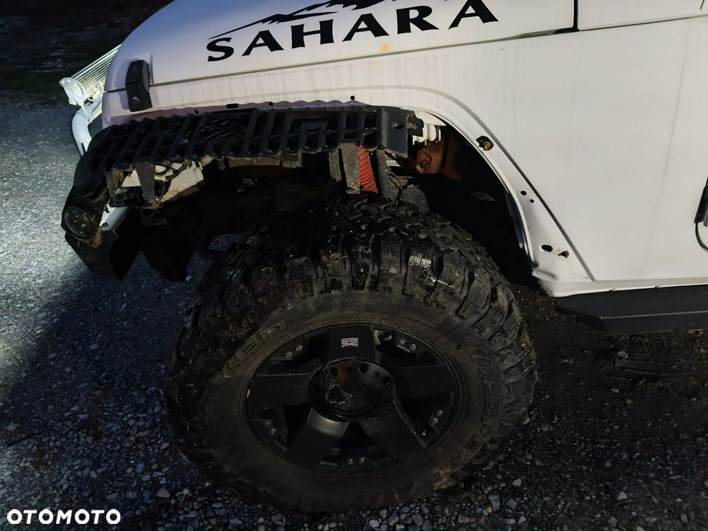 Jeep Wrangler - 3