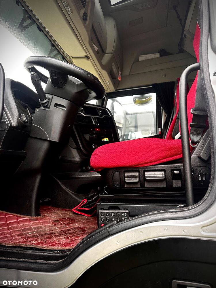 Iveco IVECO S-WAY 490 AS - 28