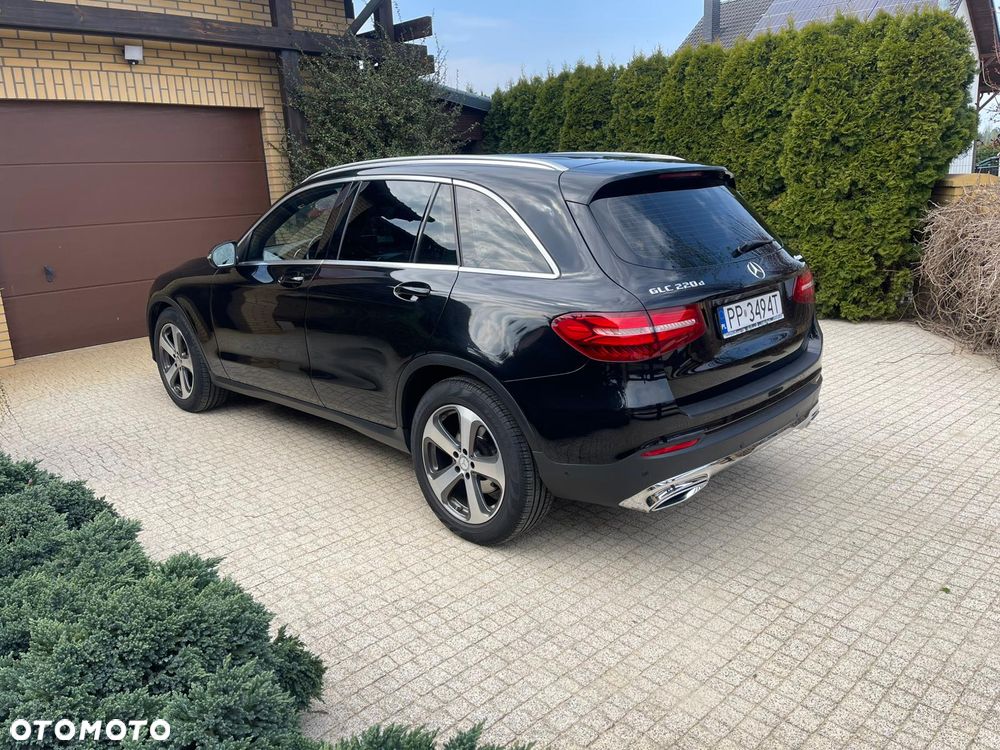 Mercedes-Benz GLC 220 d 4Matic 9G-TRONIC - 3