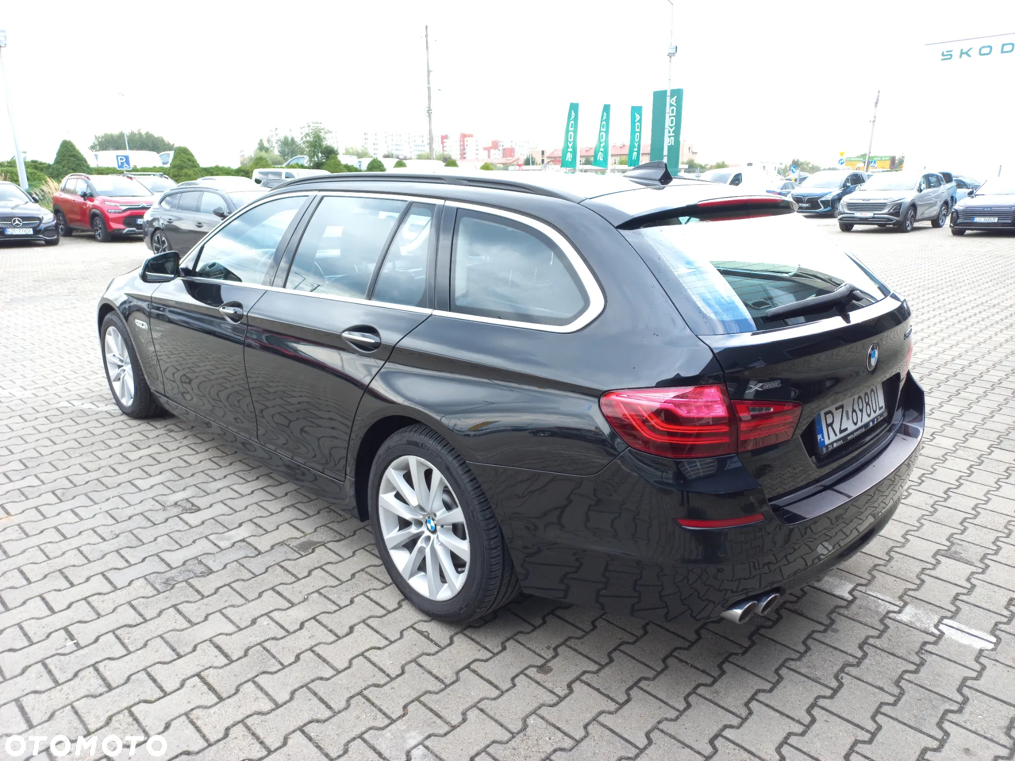 BMW Seria 5 520d xDrive Luxury Line - 7
