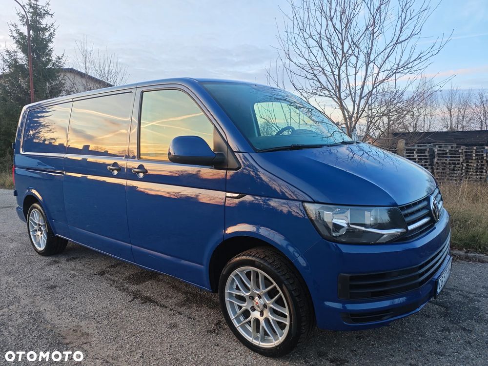 Volkswagen TRANSPORTER T5 - 4