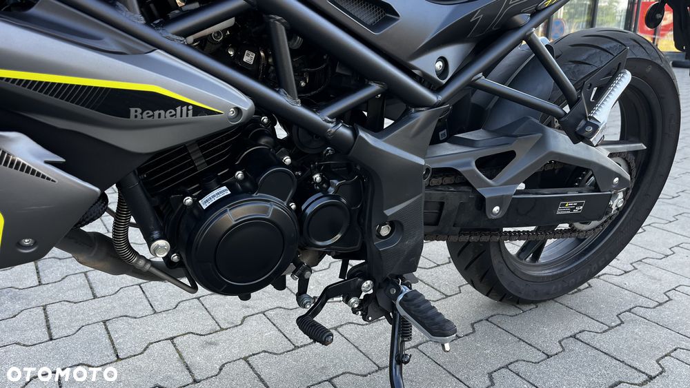 Benelli BN 125 - 7