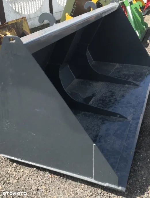 Łyżka szufla 220 cm - 2,2 m3  mocowanie Case Merlo JCB Qfit New Holland - 2