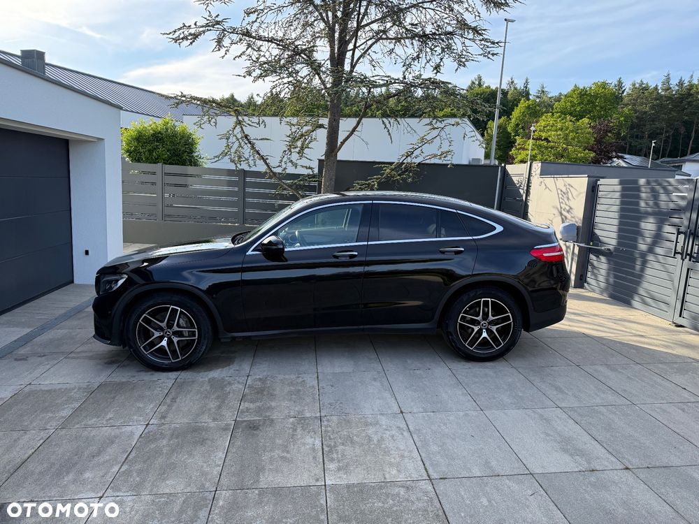 Mercedes-Benz GLC - 4