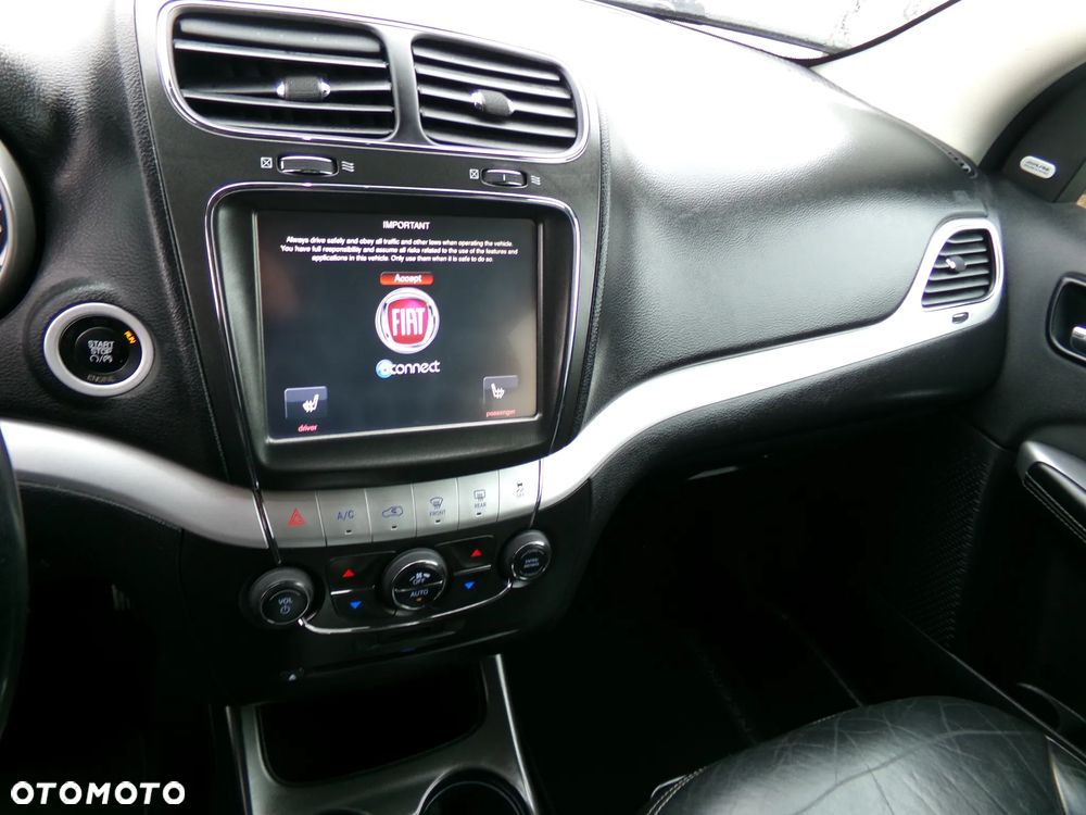 Fiat Freemont 2.0 Multijet Lounge AWD - 6