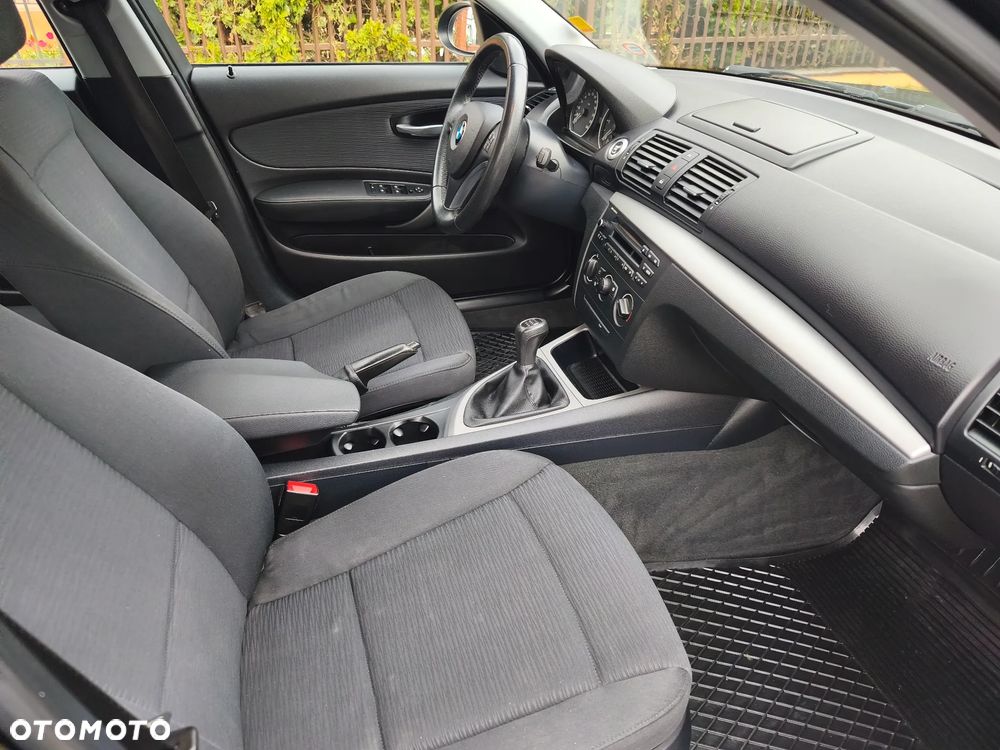 BMW Seria 1 118d DPF Edition Lifestyle - 25