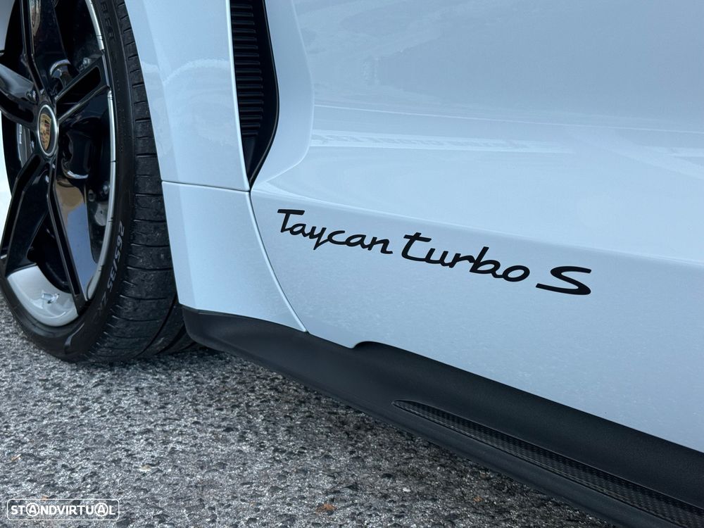 Porsche Taycan Sport Turismo Turbo S - 54