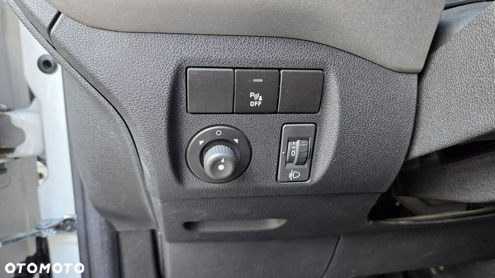 Peugeot Partner 1.6 BlueHDi Outdoor - 26