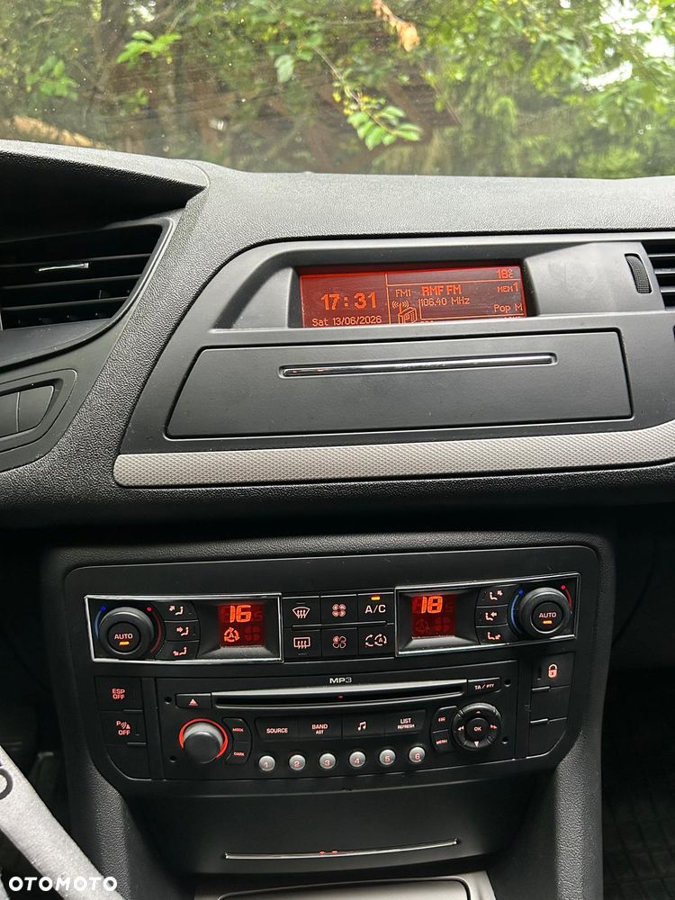 Citroën C5 2.0 HDi Attraction - 12