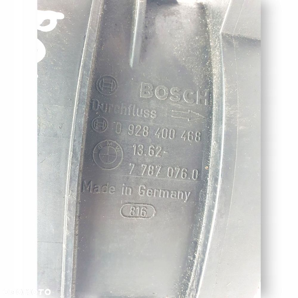 PRZEPŁYWOMIERZ BMW E60 E65 X3 E83 X5 E70 X6 E71 3.0D 7787076 0928400468 - 9