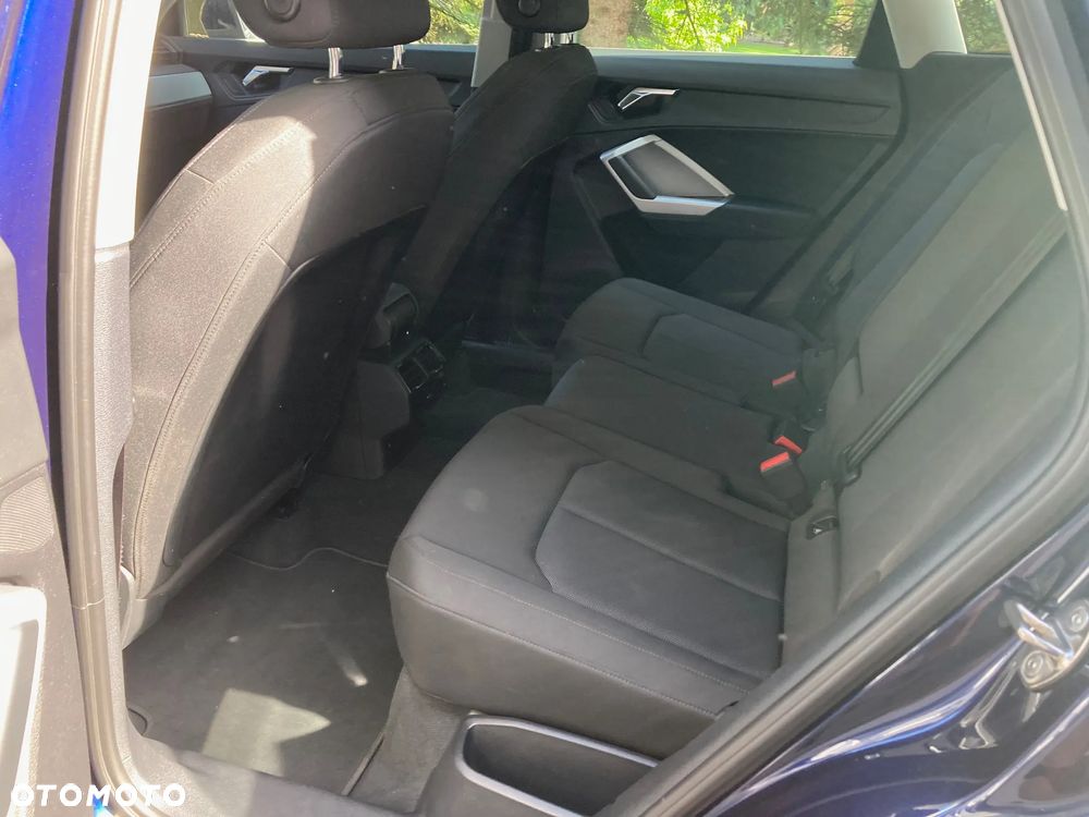 Audi Q3 35 TDI Advanced S tronic - 8
