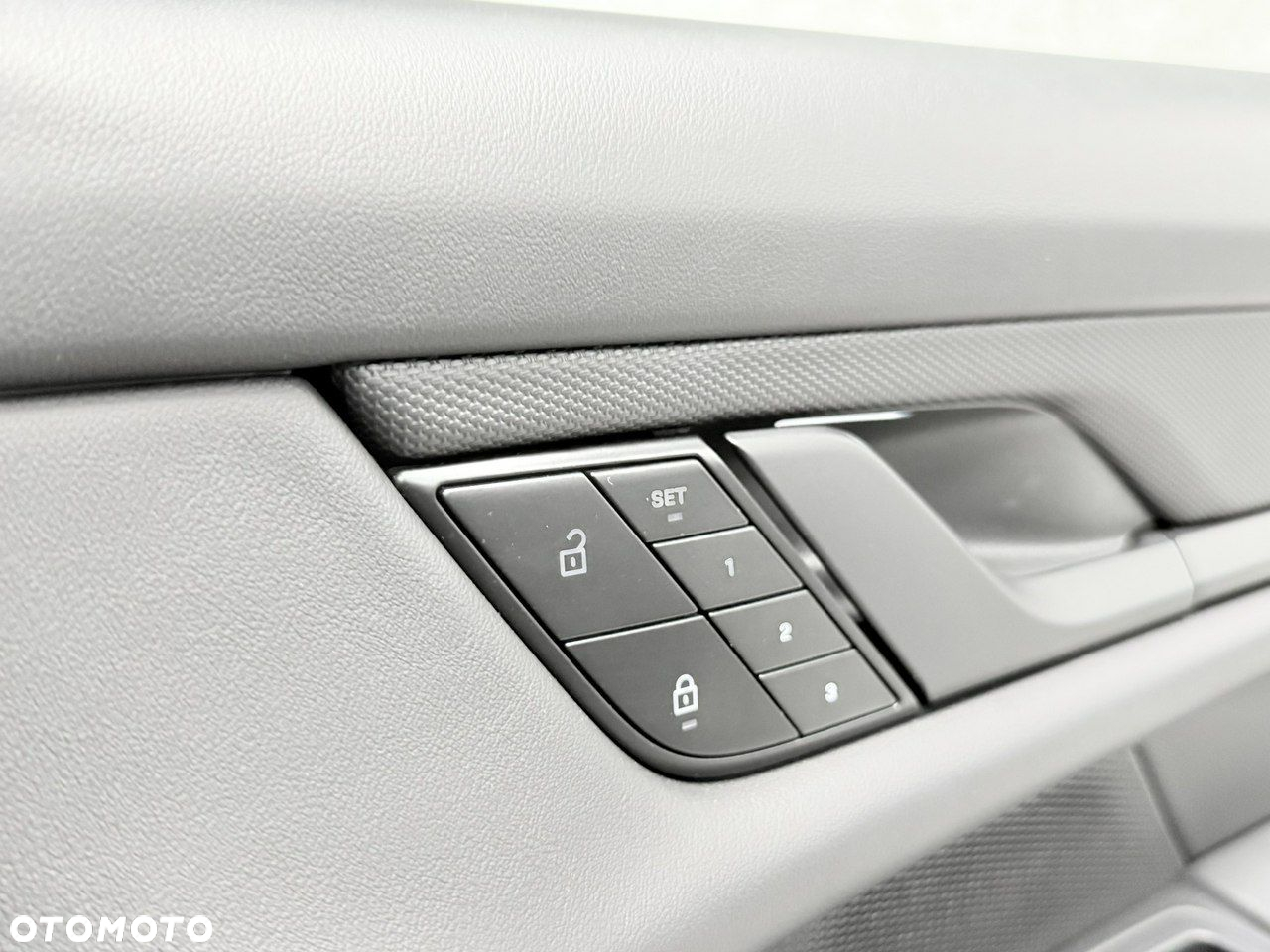 Porsche Taycan Sport Turismo Performance Plus - 29