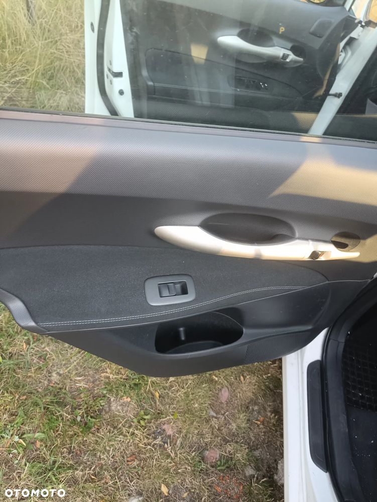 Toyota Auris 1.33 VVT-i Entry - 10