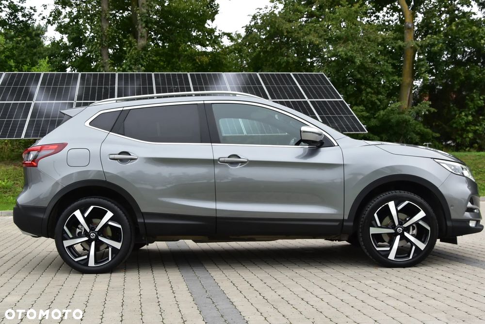 Nissan Qashqai 1.2 DIG-T Xtronic TEKNA+ - 3