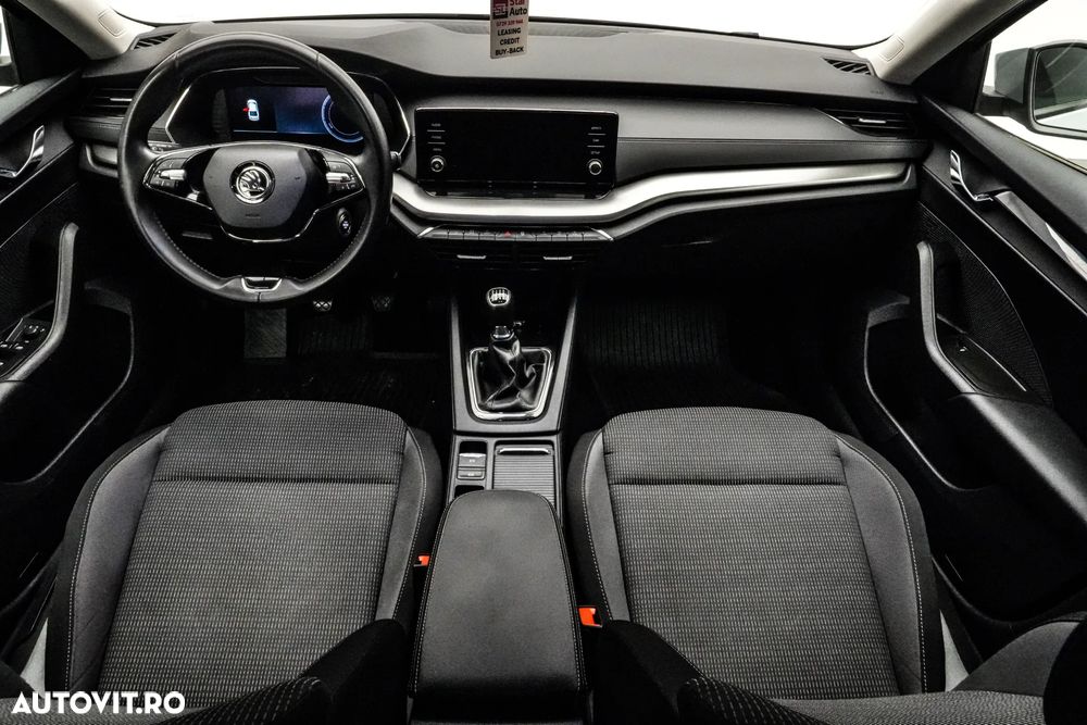 Skoda Octavia 2.0 TDI Style - 7