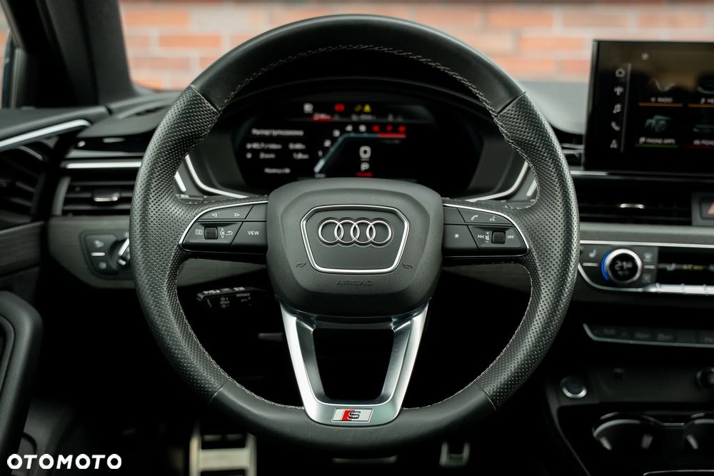 Audi A4 Avant 40 TFSI S tronic S line - 29