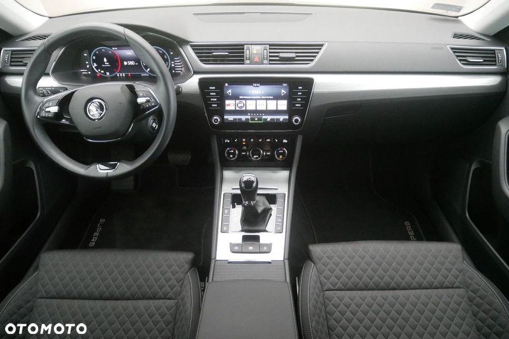 Skoda Superb - 8